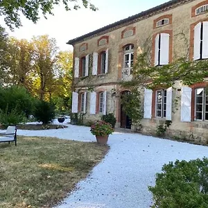  Couette-café Les Terrisses - D'hôtes Avec Piscine France
